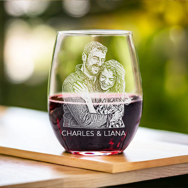 Picture of Custom Wine Glasses - Personalized Glasses with Photo - Best Gift for Father's Day or Anniversary