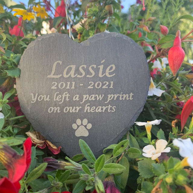 Picture of Custom Name Memorial Stone For Pet - Personalized Memorial GraveStone Engraved - Best Heartwarming Gift