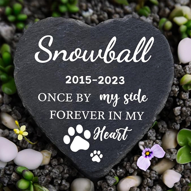 Picture of Custom Name Memorial Stone For Pet - Personalized Memorial GraveStone Engraved - Best Heartwarming Gift