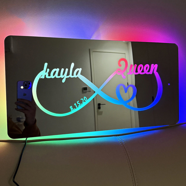 Afbeeldingen van Gepersonaliseerde namen voor koppels en datums in de spiegel - Infinity Mirror Sign - Beste Valentijnsdagcadeaus voor koppels - Cadeaus voor jongens en meisjes